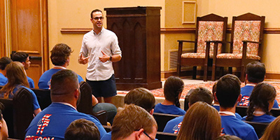 Andrew Itson speaking to Bible students in Lester Chapel