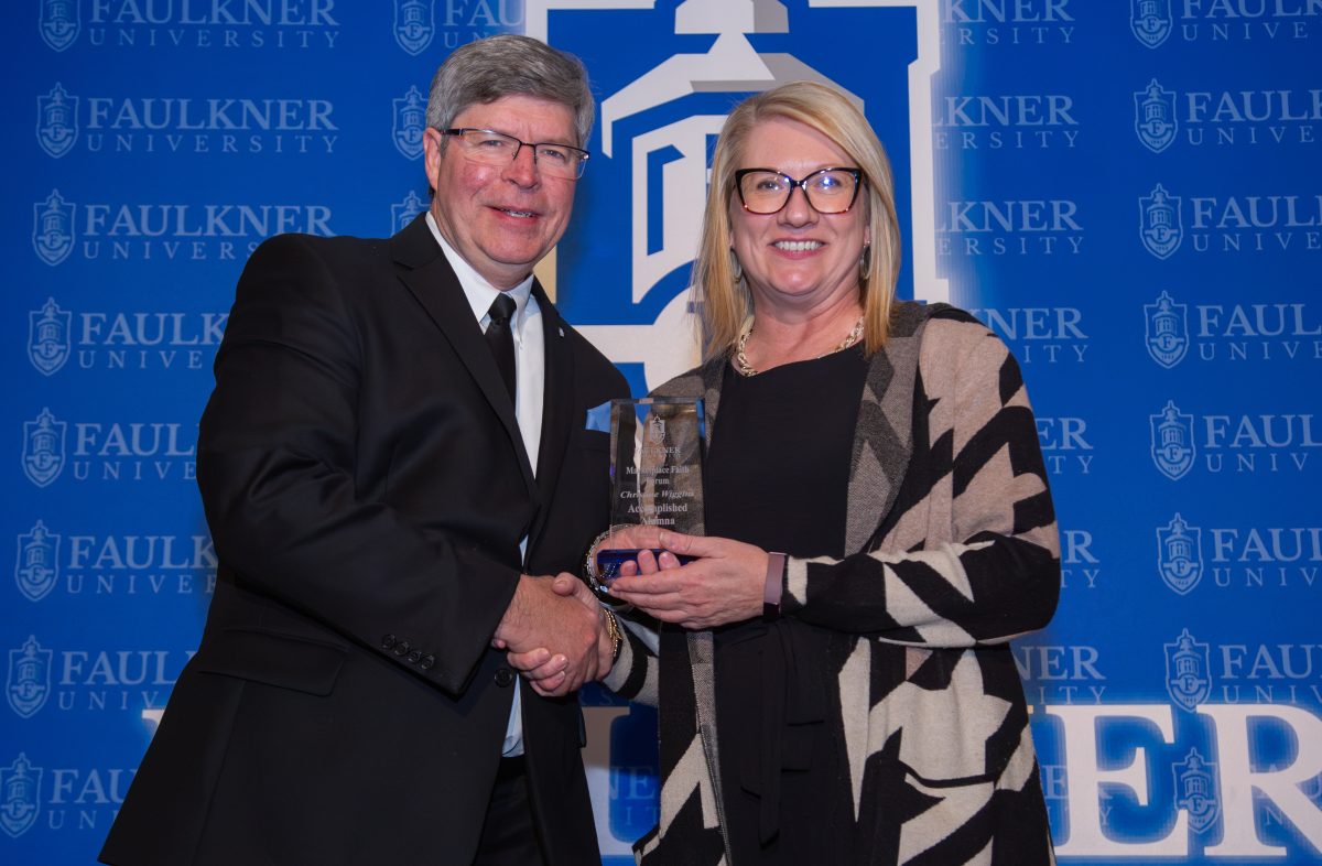 Christine Wiggins is awarded the Accomplished Alumna Award at the 2025 Marketplace Faith Friday Forums. 
