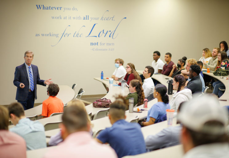 Dr. Rick Lytle speaks to students