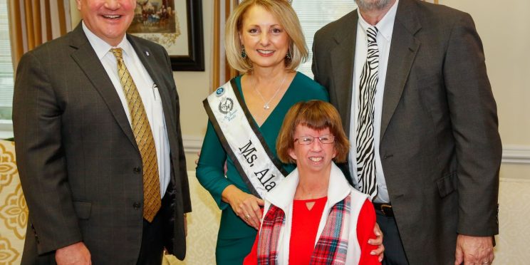 After being crowned, Dixon visited Faulkner. As Ms. Senior Alabama World and Ms Sr. World 60s 1st Alternate, alumna Cindy Dixon is spreading the message of nonprofit, Bucket by Bucket.