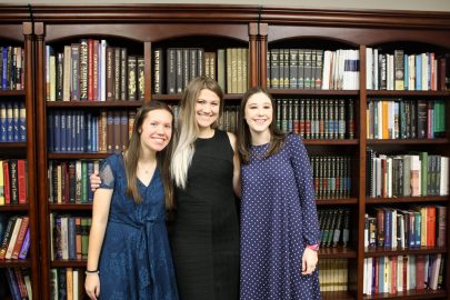 l-r Tracy Clark, Emma Revels and Madelyn Furlong.