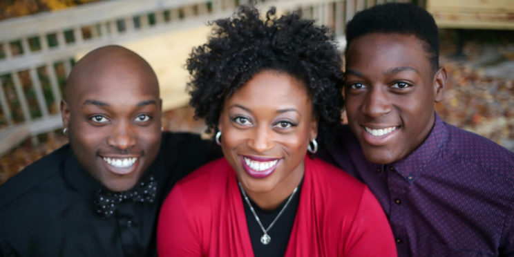 Christa Richardson, center.