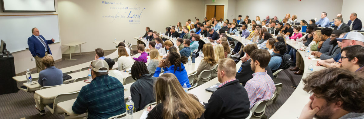 Mike Eubanks Speaks at Harris College of Business' Ethics Institute 