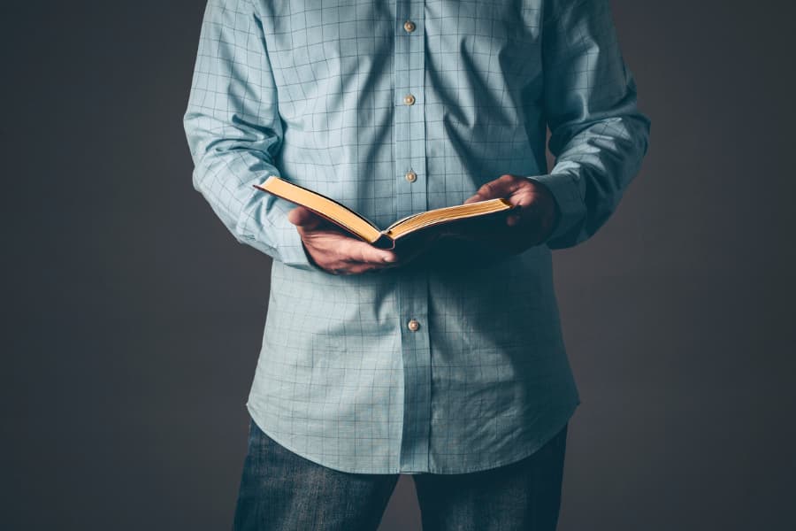 Reading-The-Bible Reading The Bible